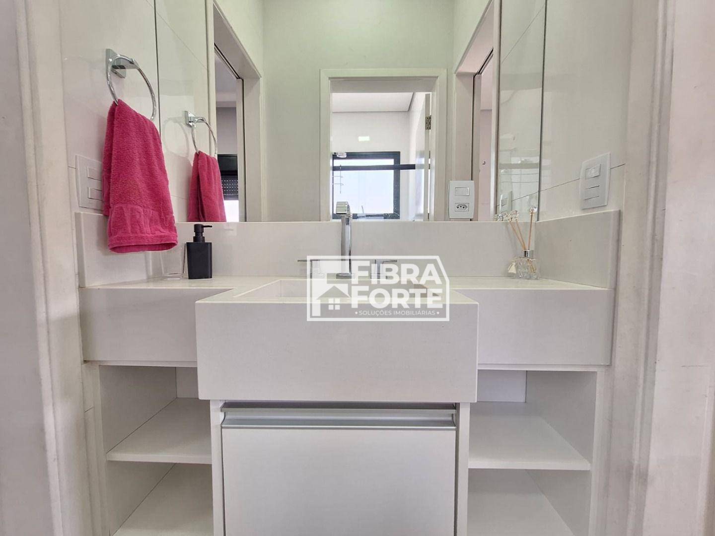 Casa de Condomínio à venda com 3 quartos, 250m² - Foto 43