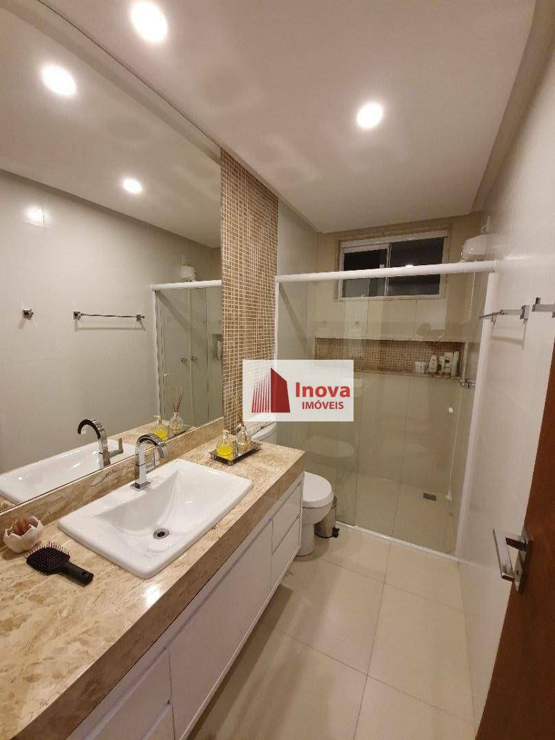 Apartamento à venda com 3 quartos, 140m² - Foto 33