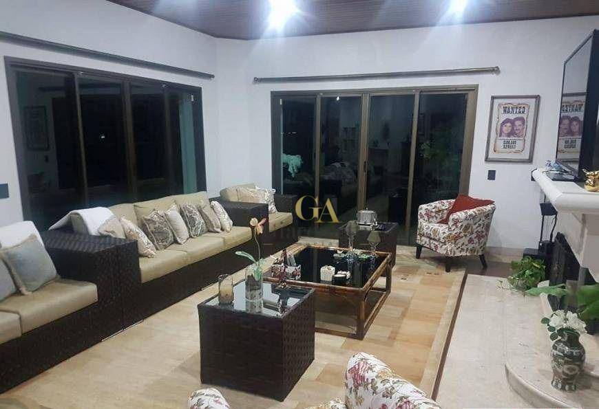 Casa de Condomínio à venda com 5 quartos, 850m² - Foto 2