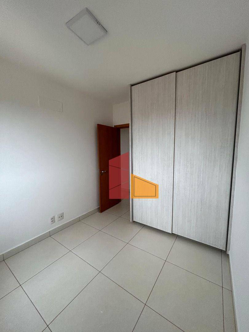 Apartamento à venda com 3 quartos, 95m² - Foto 14