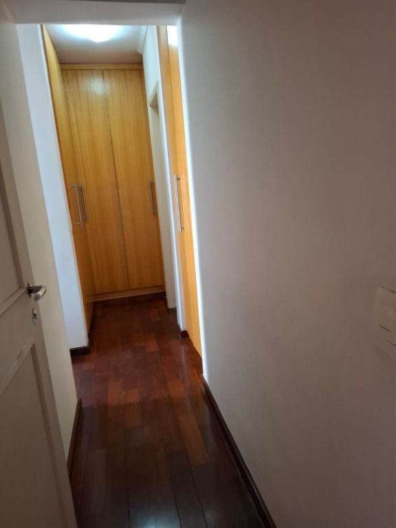 Apartamento à venda com 3 quartos, 97m² - Foto 11