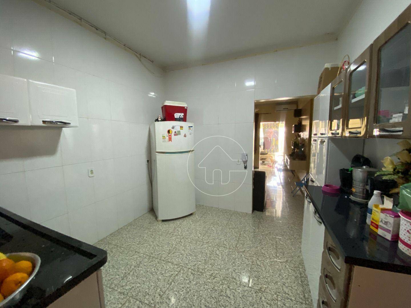 Casa à venda com 3 quartos, 101m² - Foto 6