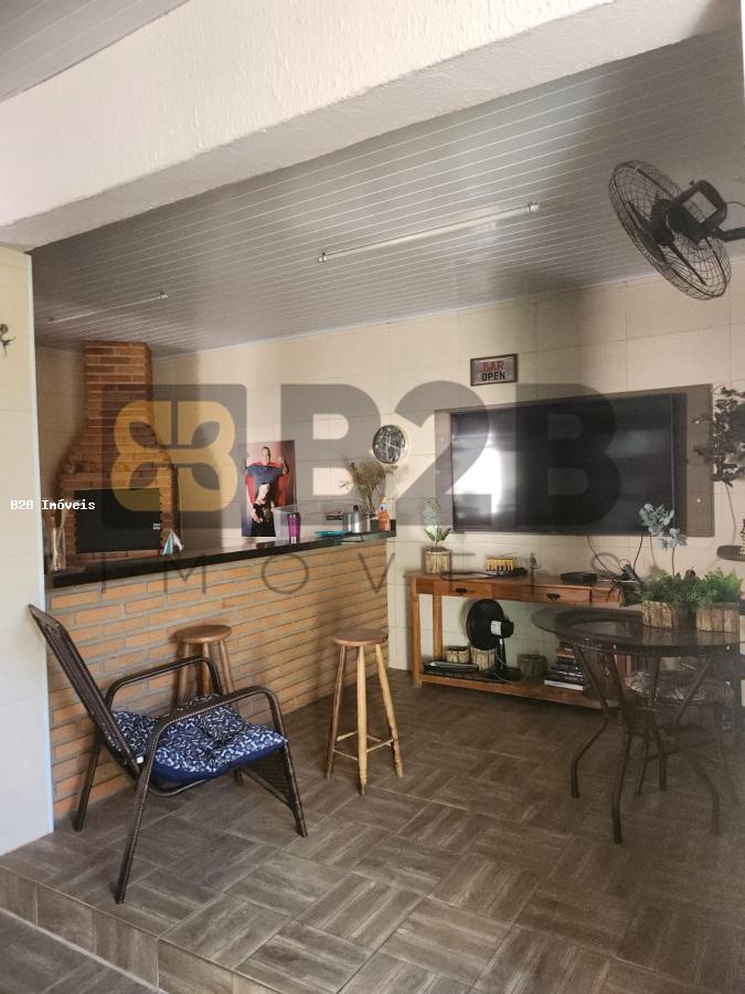 Casa à venda com 3 quartos, 144m² - Foto 5