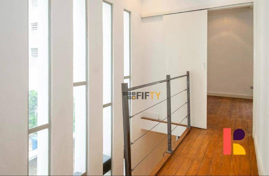 Casa à venda com 3 quartos, 172m² - Foto 11