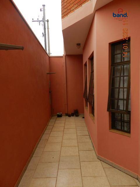 Casa à venda com 3 quartos, 250m² - Foto 13