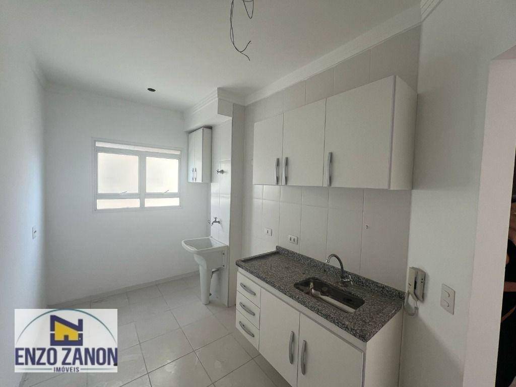 Apartamento para alugar com 2 quartos, 55m² - Foto 15