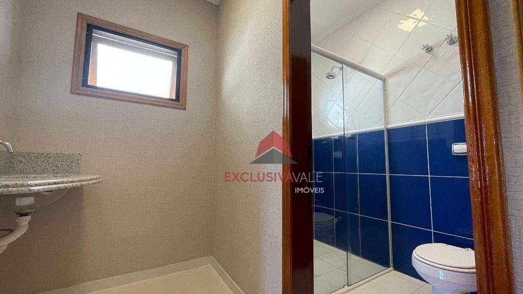 Casa de Condomínio à venda com 4 quartos, 420m² - Foto 52