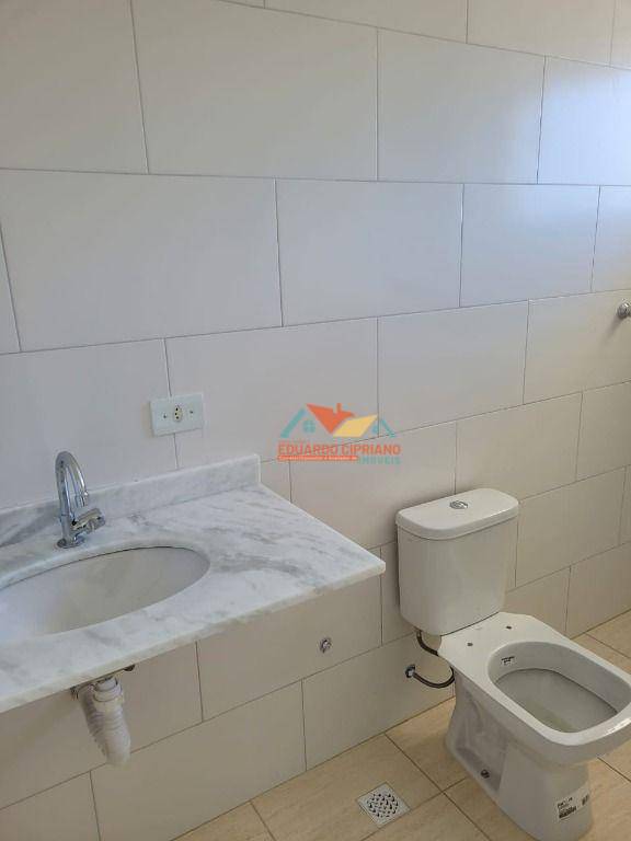 Apartamento para alugar com 2 quartos, 83m² - Foto 18