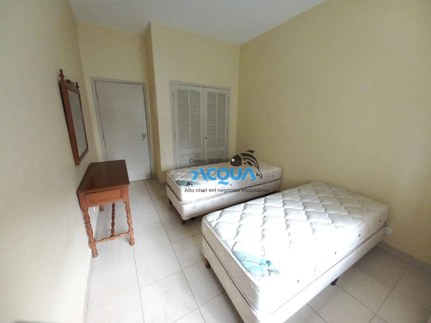 Apartamento à venda com 4 quartos, 200m² - Foto 4