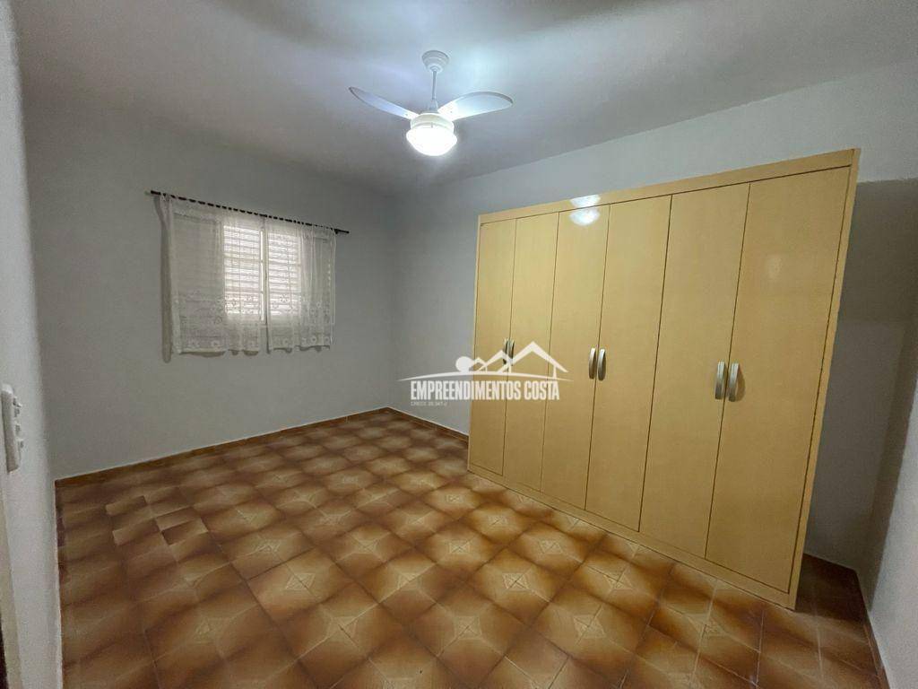 Casa à venda com 2 quartos, 166m² - Foto 14