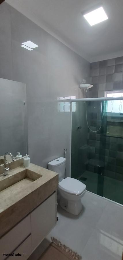 Casa à venda com 3 quartos, 210m² - Foto 10