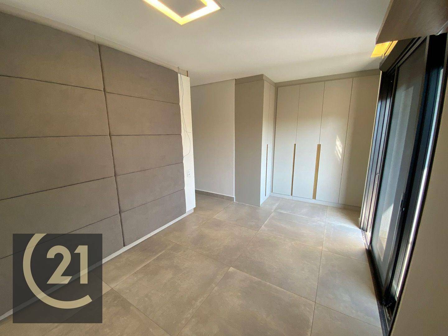 Casa à venda com 3 quartos, 360m² - Foto 3