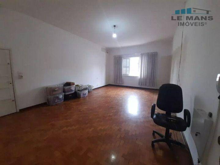 Casa para alugar com 4 quartos, 367m² - Foto 5