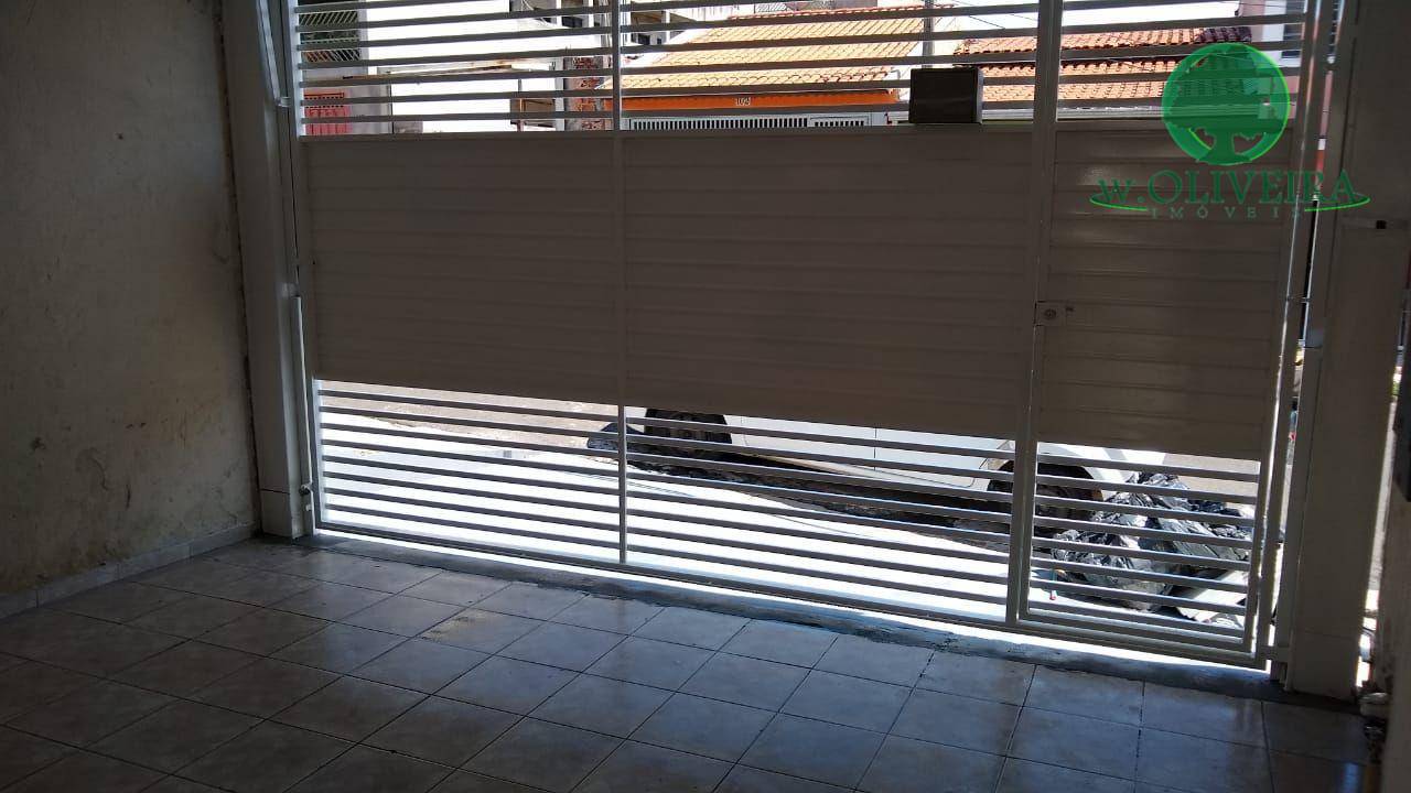 Sobrado à venda com 4 quartos, 130m² - Foto 1