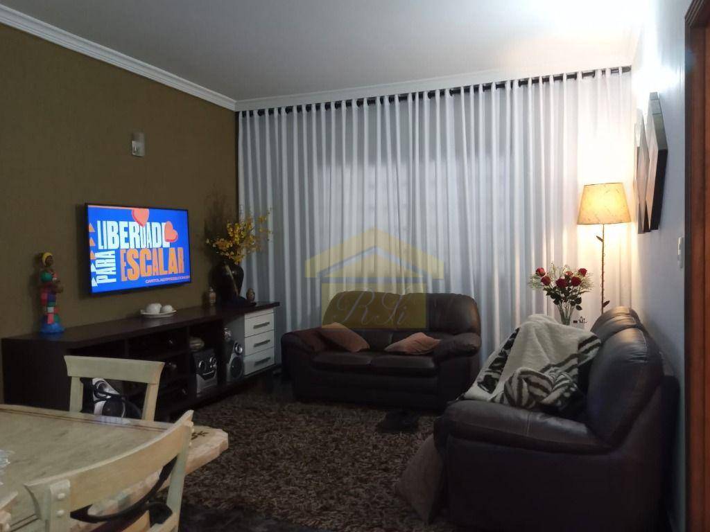 Sobrado à venda com 2 quartos, 130m² - Foto 2