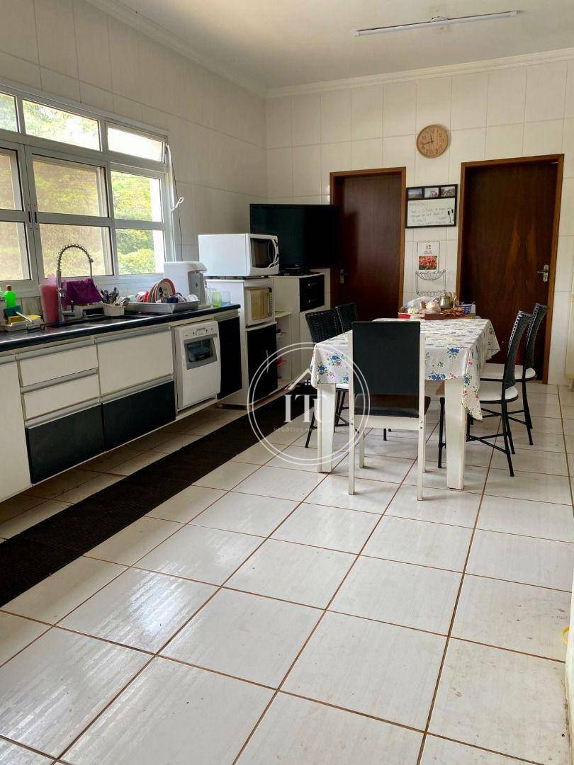Chácara à venda e aluguel com 6 quartos, 800m² - Foto 13