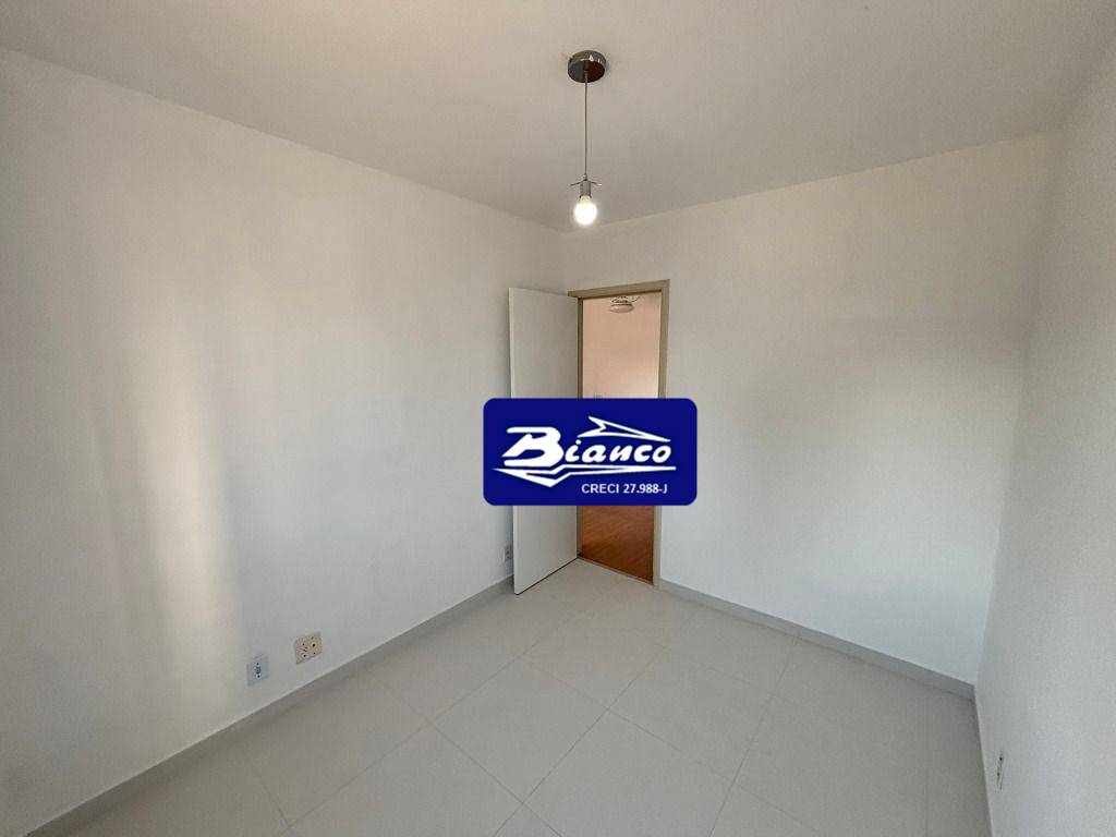 Apartamento para alugar com 2 quartos, 52m² - Foto 12