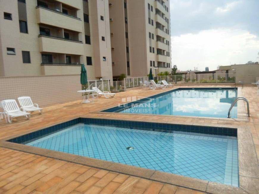 Apartamento à venda com 3 quartos, 97m² - Foto 23
