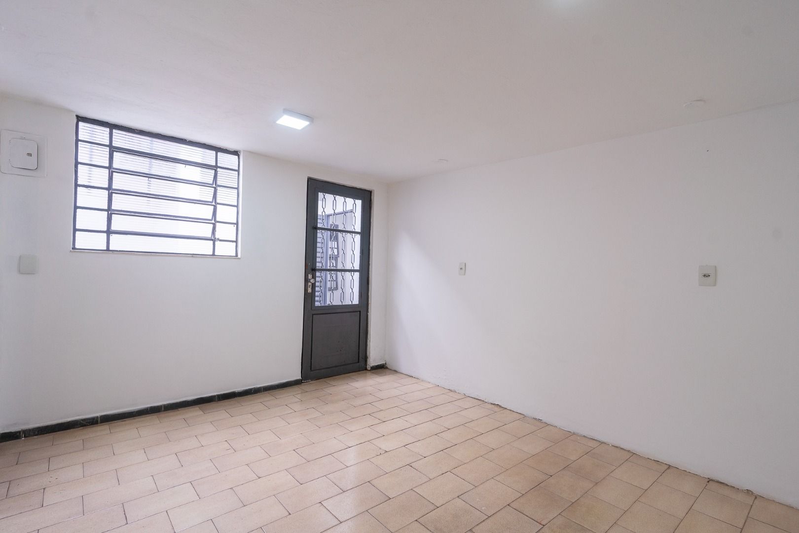 Casa à venda com 4 quartos, 265m² - Foto 31