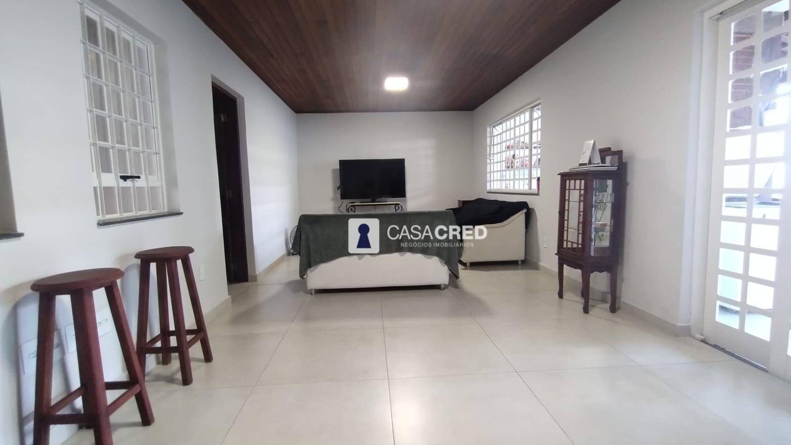 Casa à venda com 4 quartos, 350m² - Foto 24