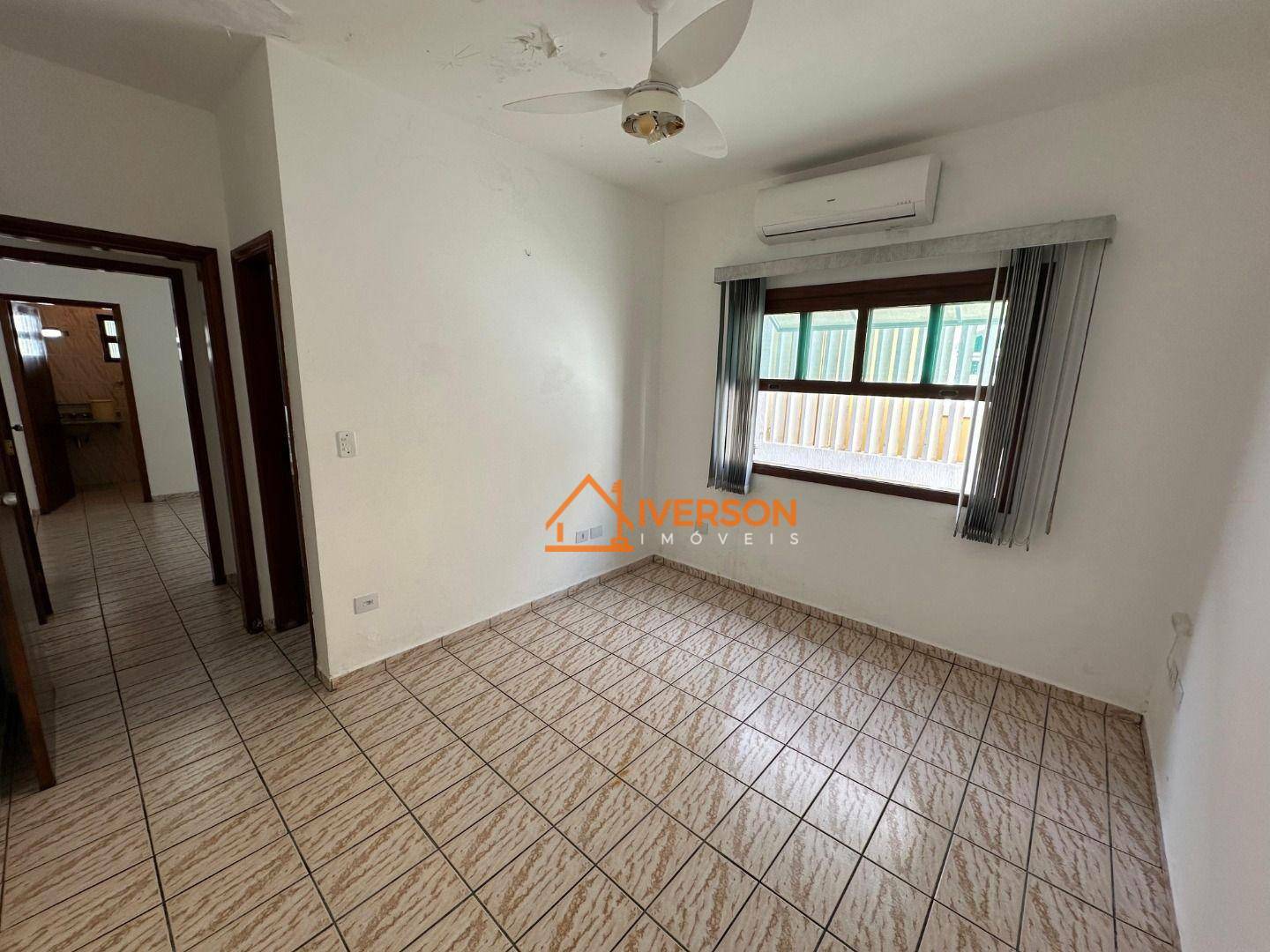 Casa à venda com 3 quartos, 137m² - Foto 12