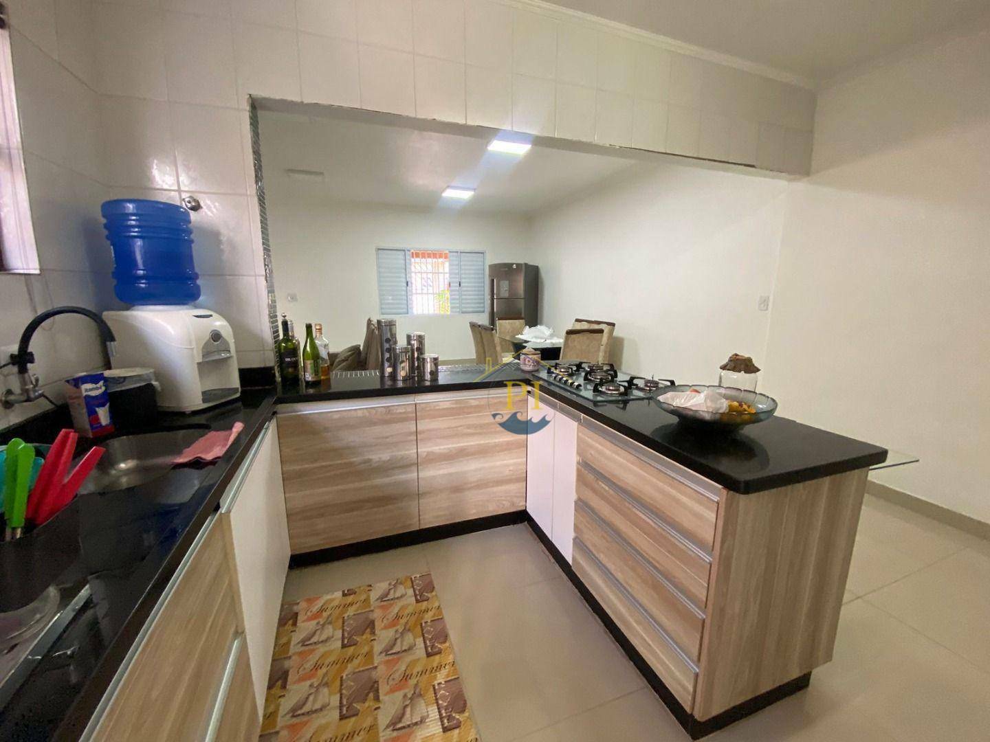 Casa para alugar com 2 quartos, 98m² - Foto 5