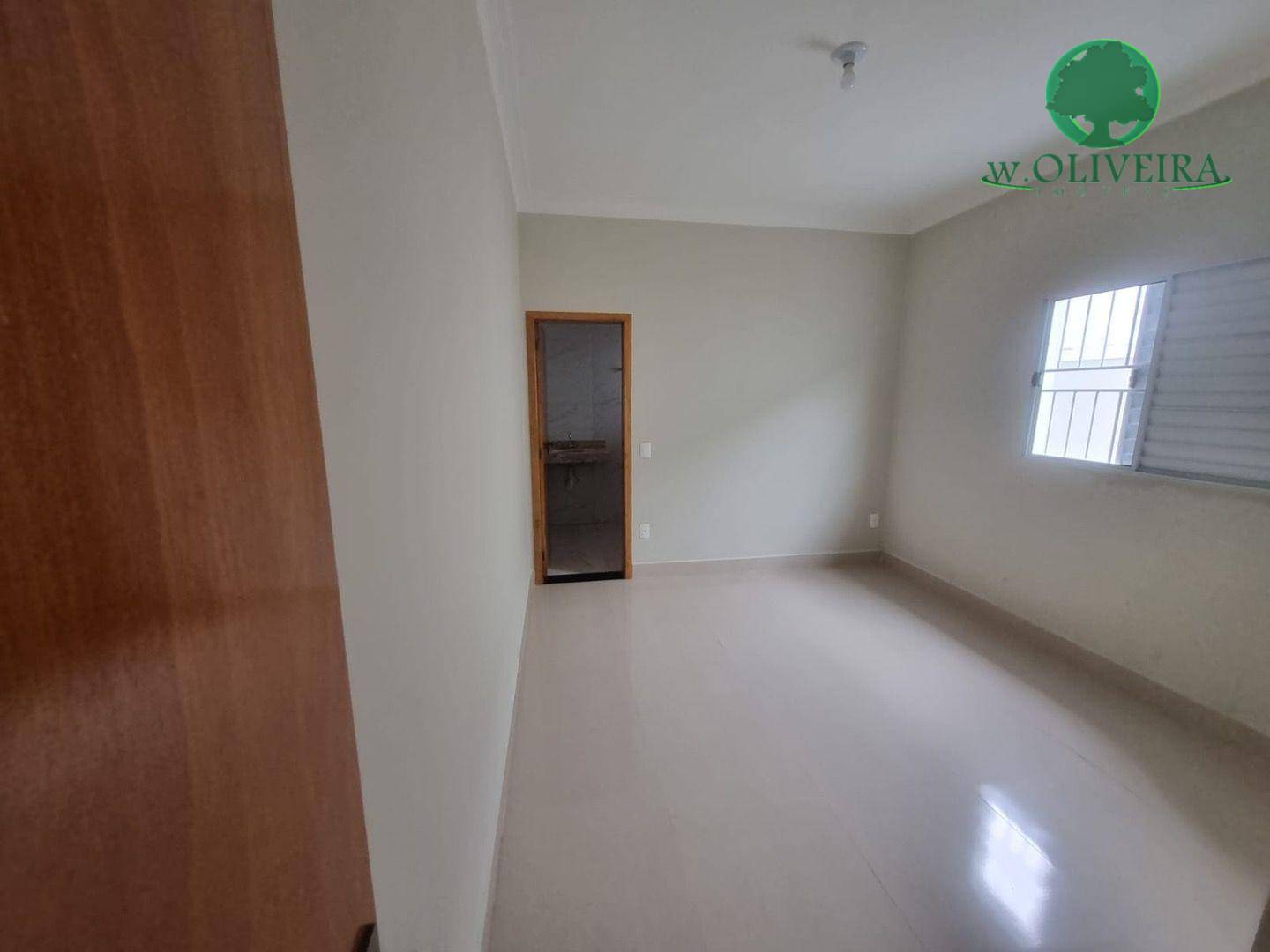 Casa à venda com 3 quartos, 90m² - Foto 10