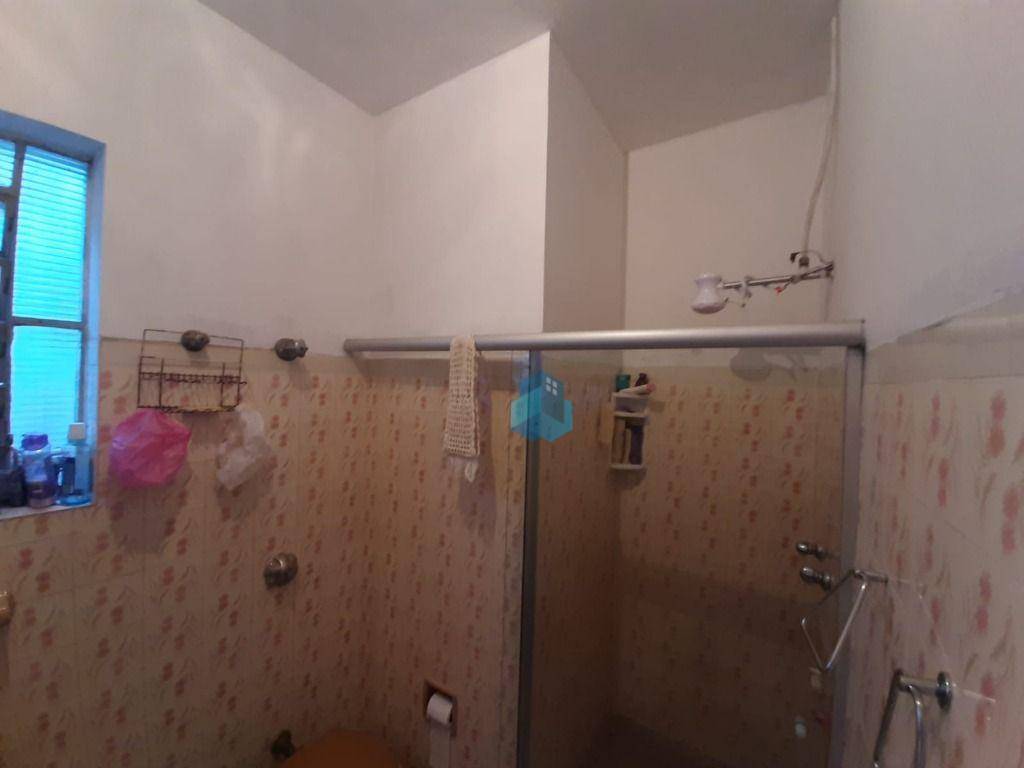 Casa à venda com 3 quartos, 197m² - Foto 10