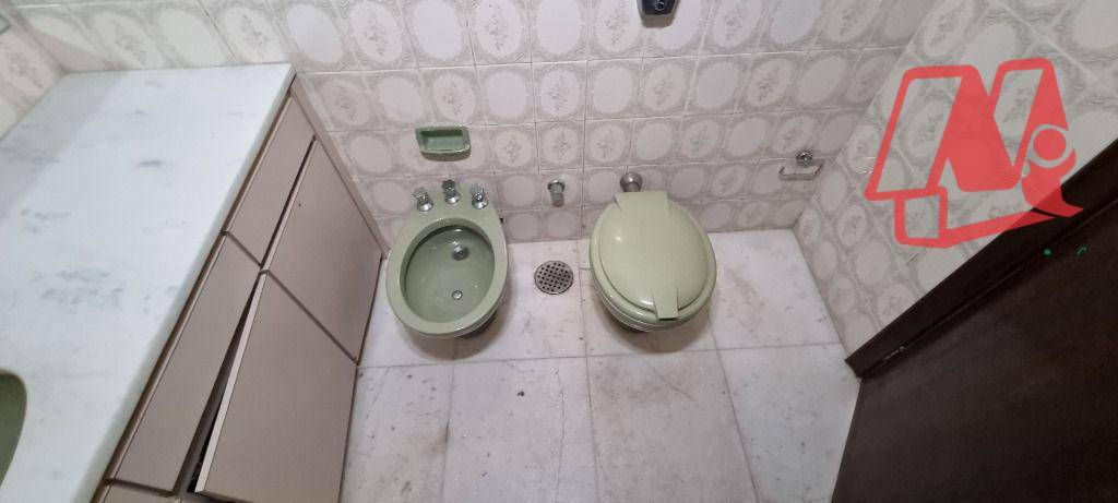 Apartamento para alugar com 3 quartos, 110m² - Foto 22