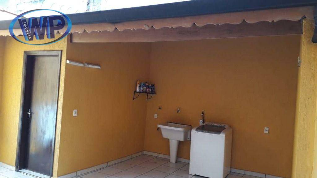 Sobrado à venda com 3 quartos, 178m² - Foto 14