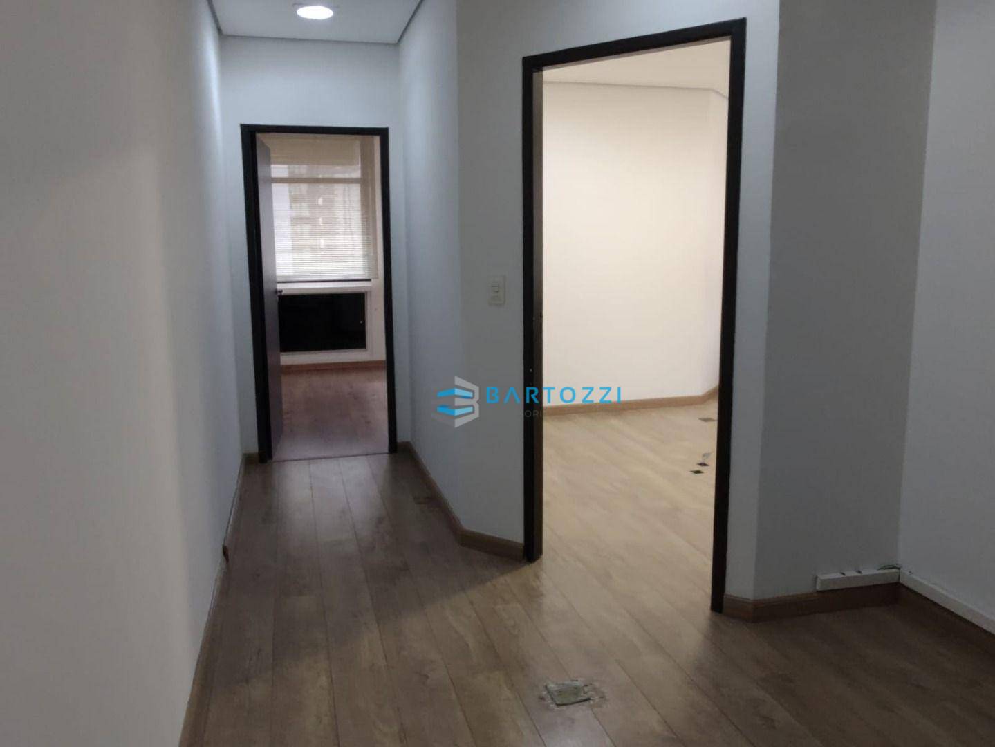 Conjunto Comercial-Sala à venda e aluguel, 55m² - Foto 13