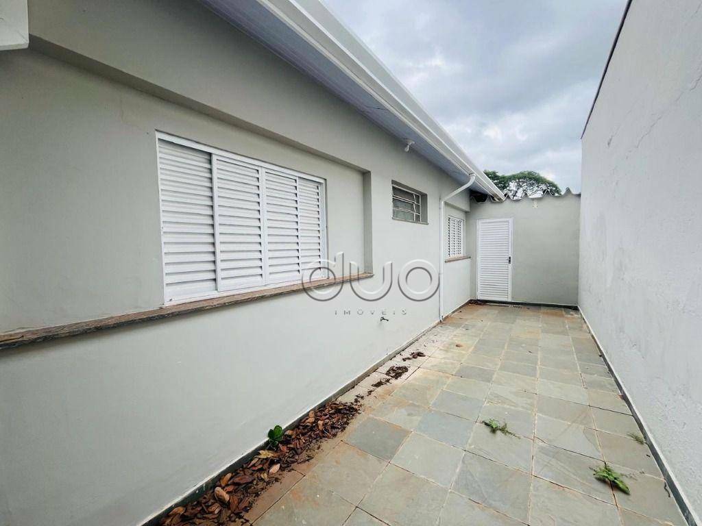 Casa à venda com 3 quartos, 190m² - Foto 20