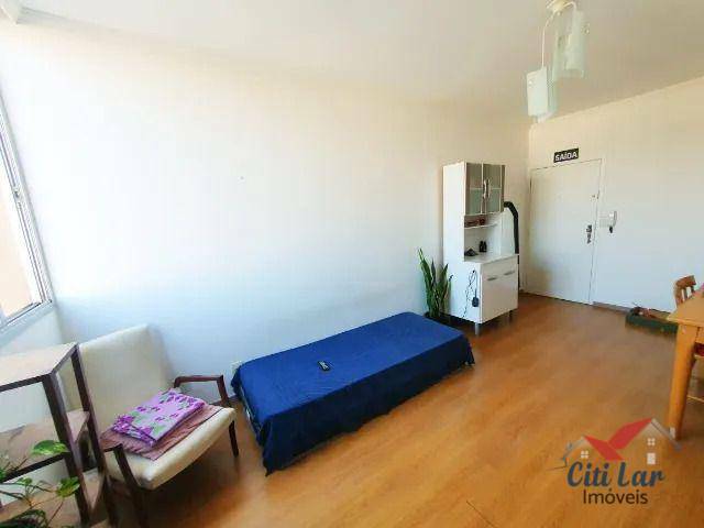 Apartamento à venda com 2 quartos, 76m² - Foto 3