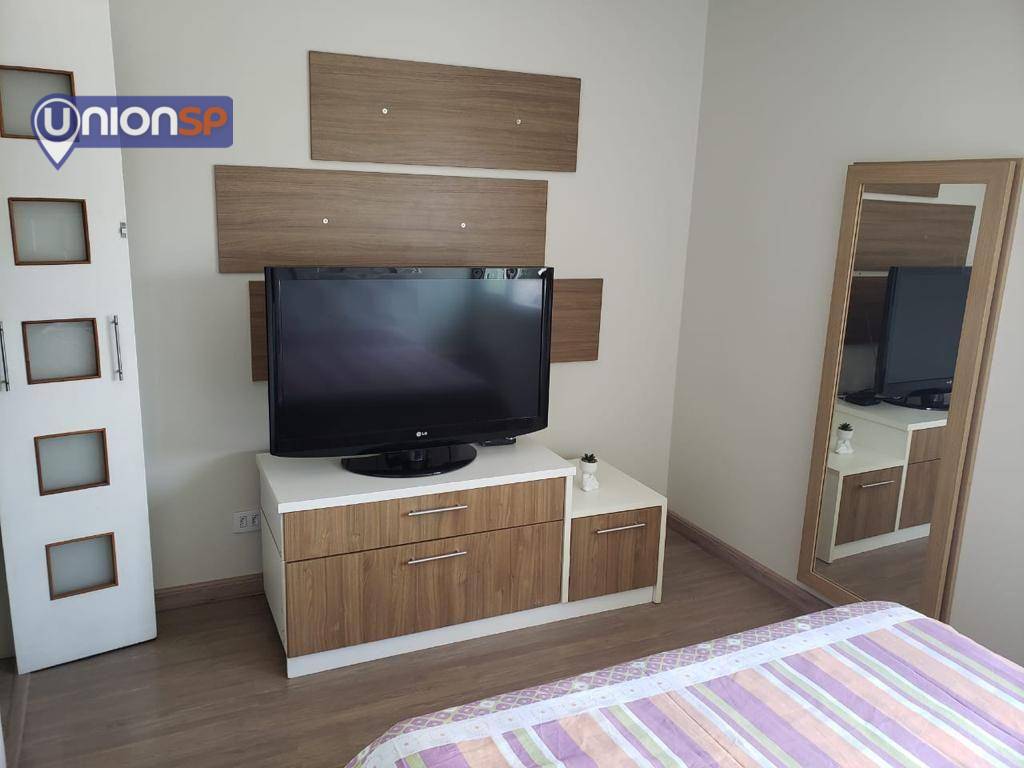 Apartamento à venda com 2 quartos, 70m² - Foto 11