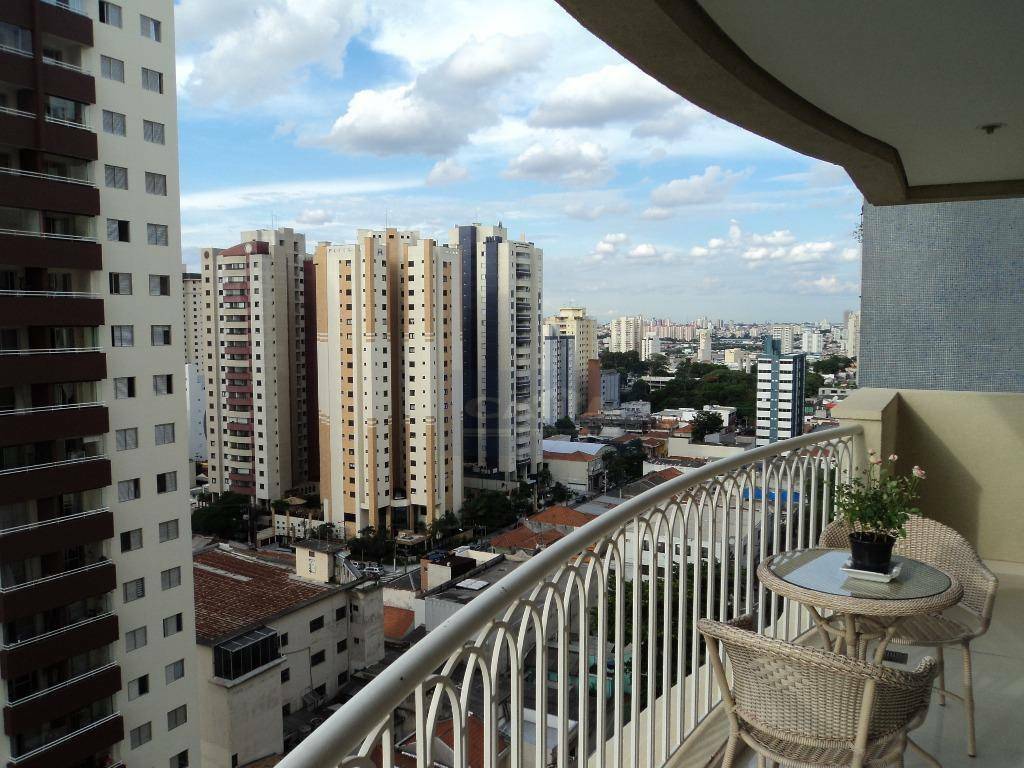 Apartamento à venda com 3 quartos, 176m² - Foto 33