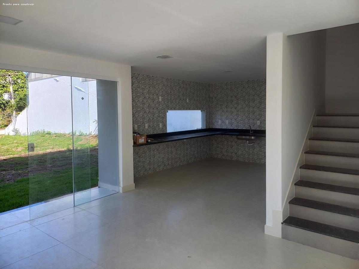 Casa à venda com 3 quartos, 121m² - Foto 13