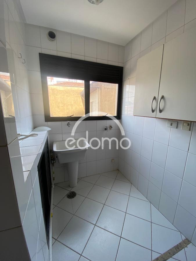 Apartamento para alugar com 3 quartos, 69m² - Foto 9