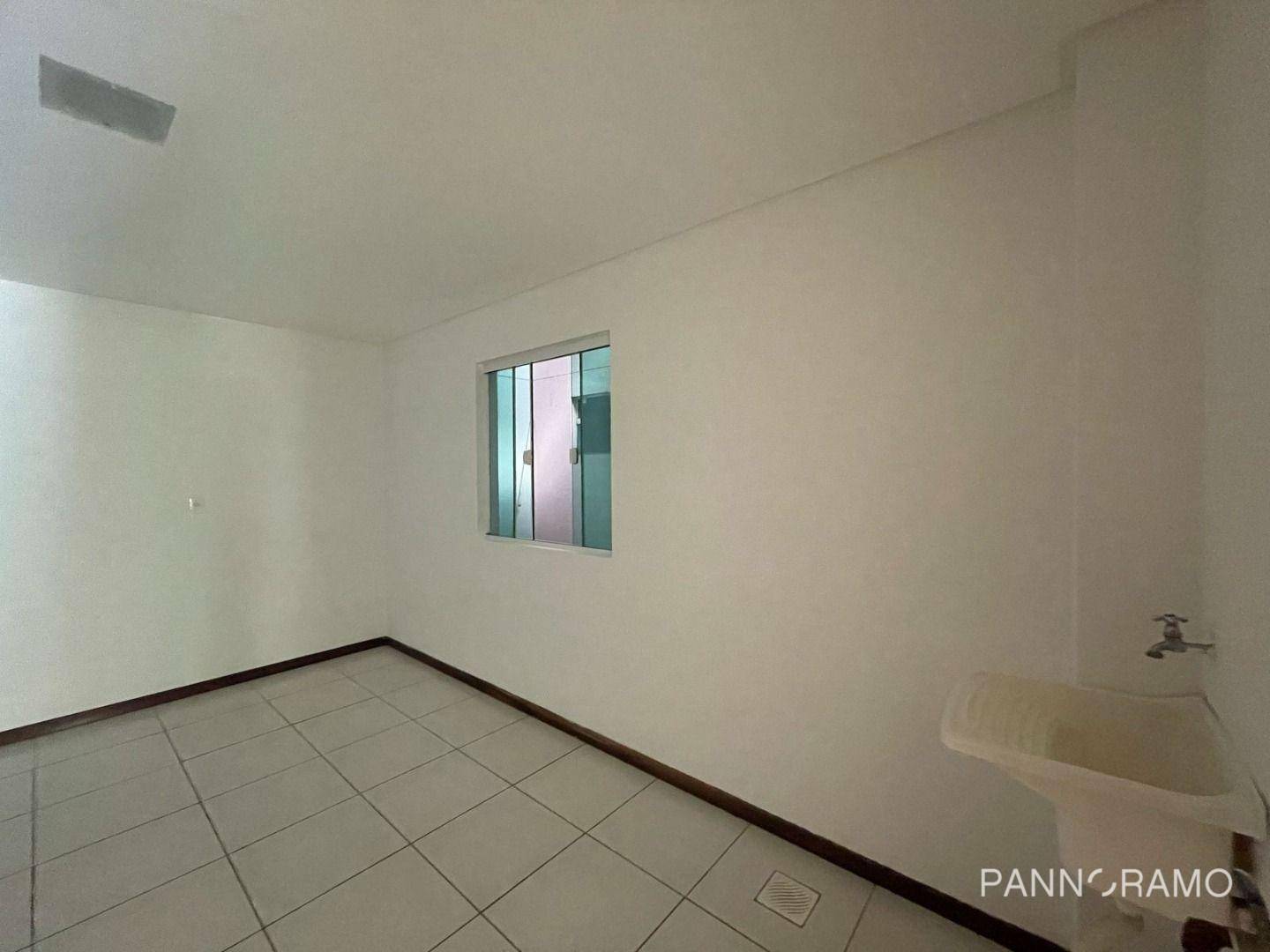 Apartamento para alugar com 2 quartos, 80m² - Foto 8