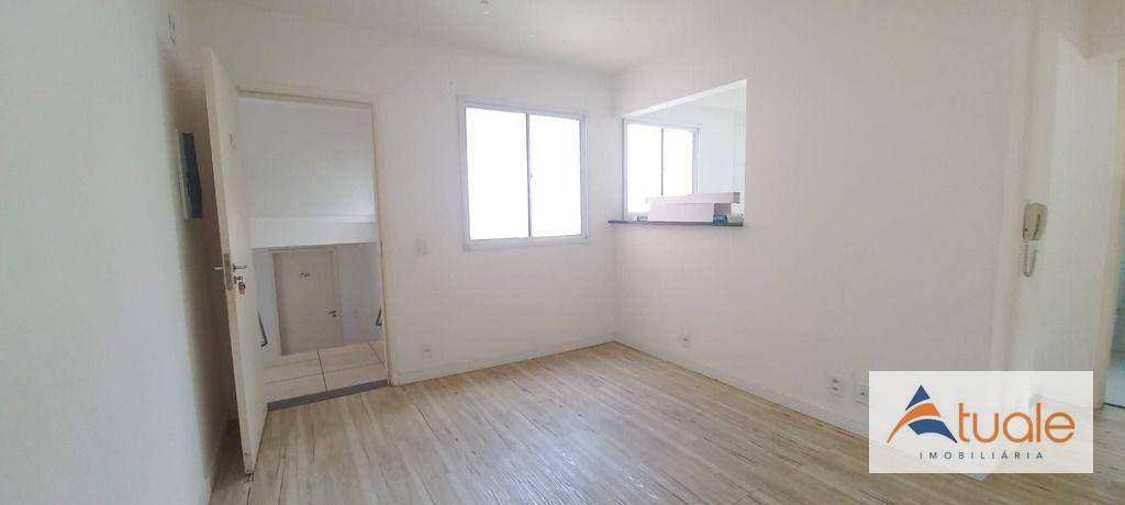 Apartamento para alugar com 2 quartos, 45m² - Foto 12