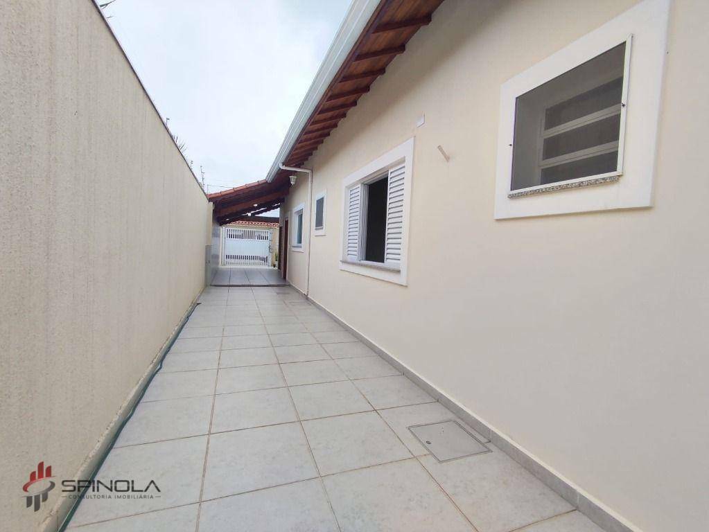 Casa à venda com 4 quartos, 189m² - Foto 13