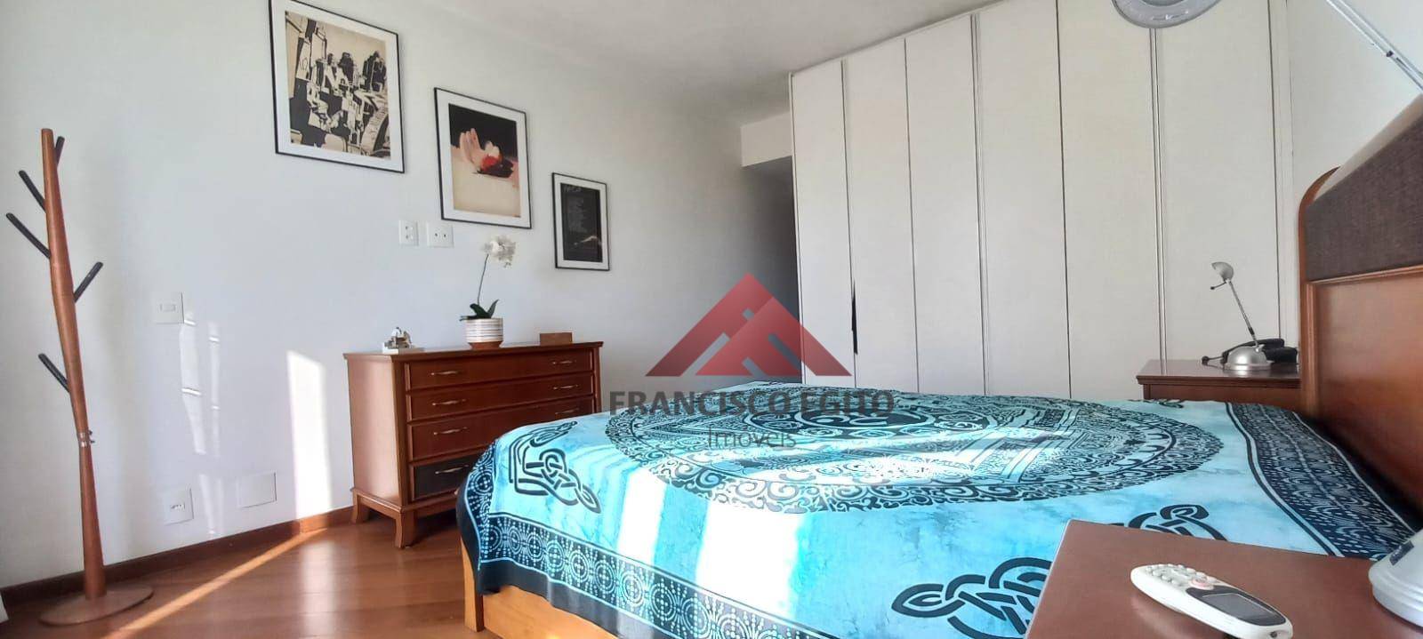 Apartamento à venda com 3 quartos, 230m² - Foto 7