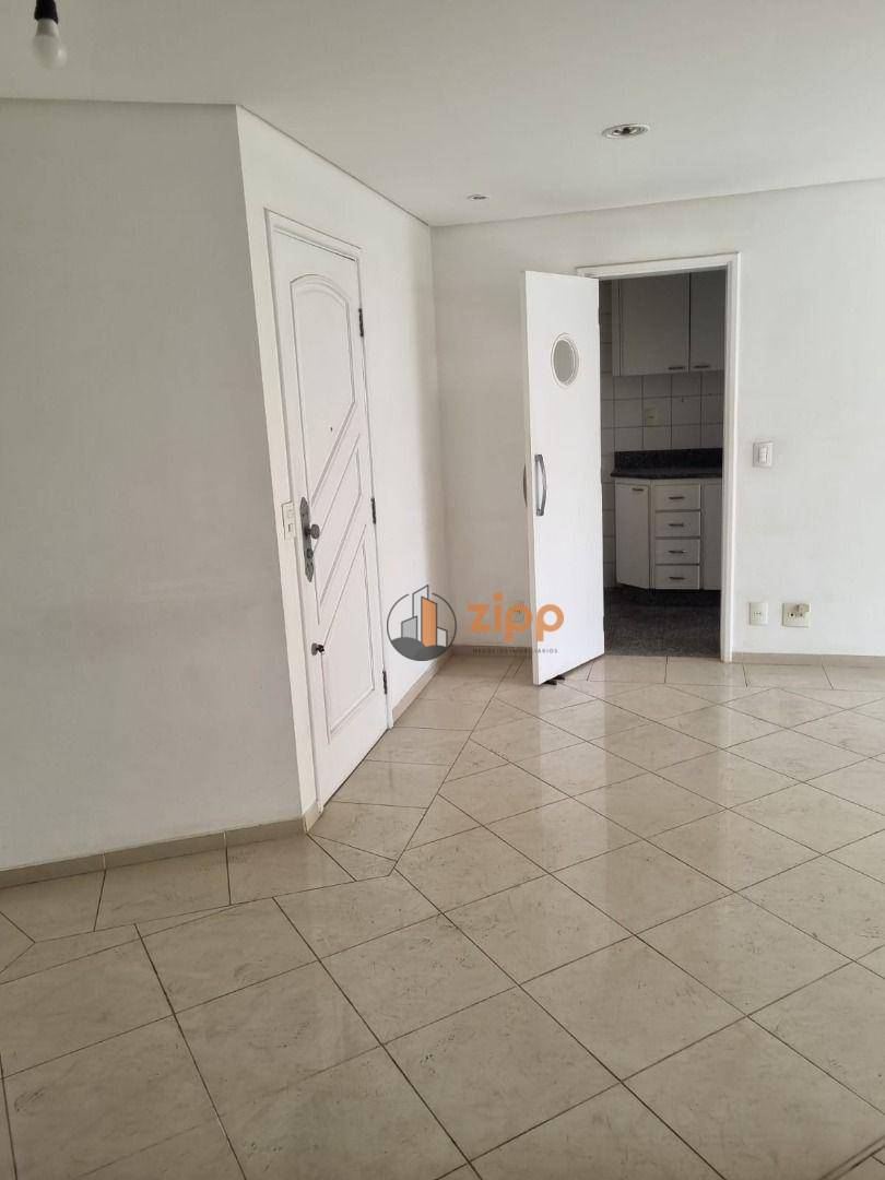 Apartamento para alugar com 3 quartos, 90m² - Foto 26