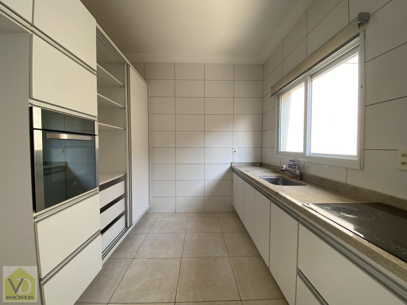 Sobrado à venda com 3 quartos, 131m² - Foto 13