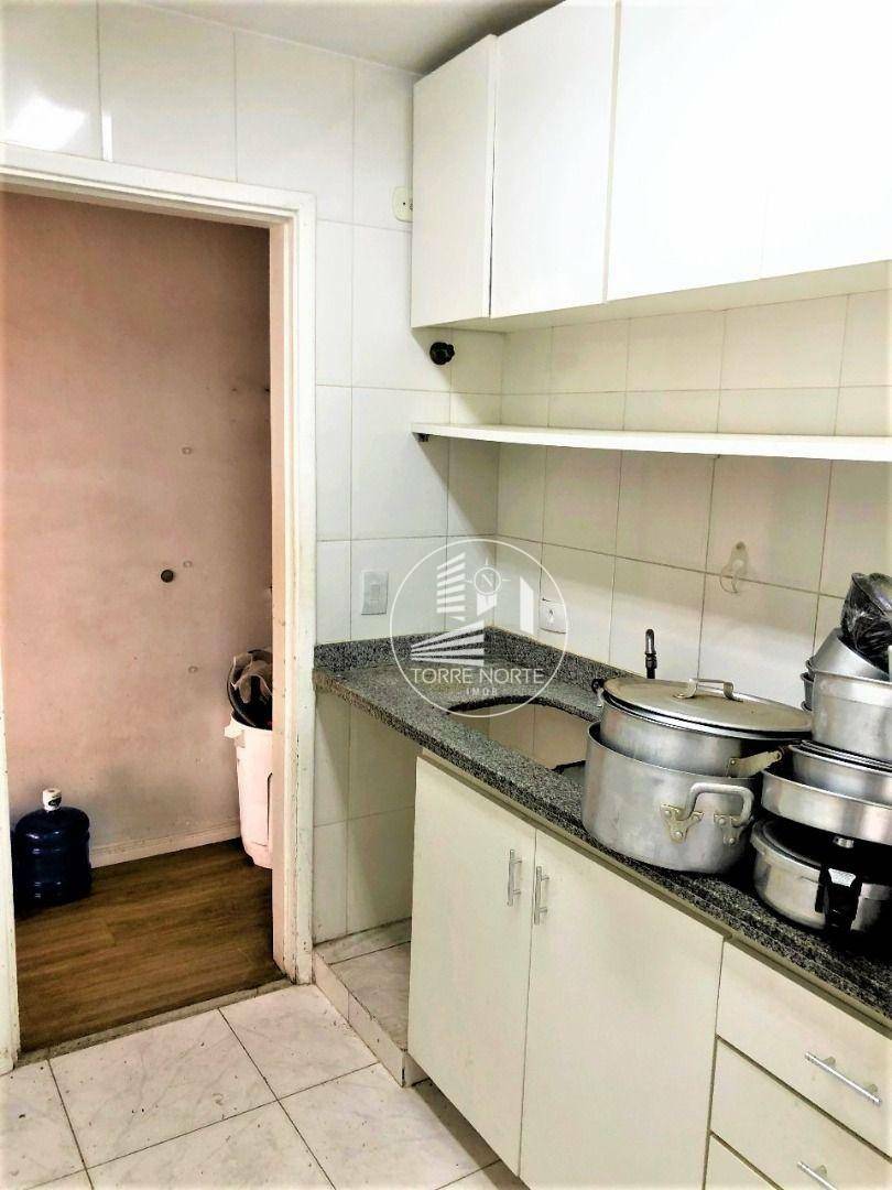 Apartamento à venda com 3 quartos, 72m² - Foto 25