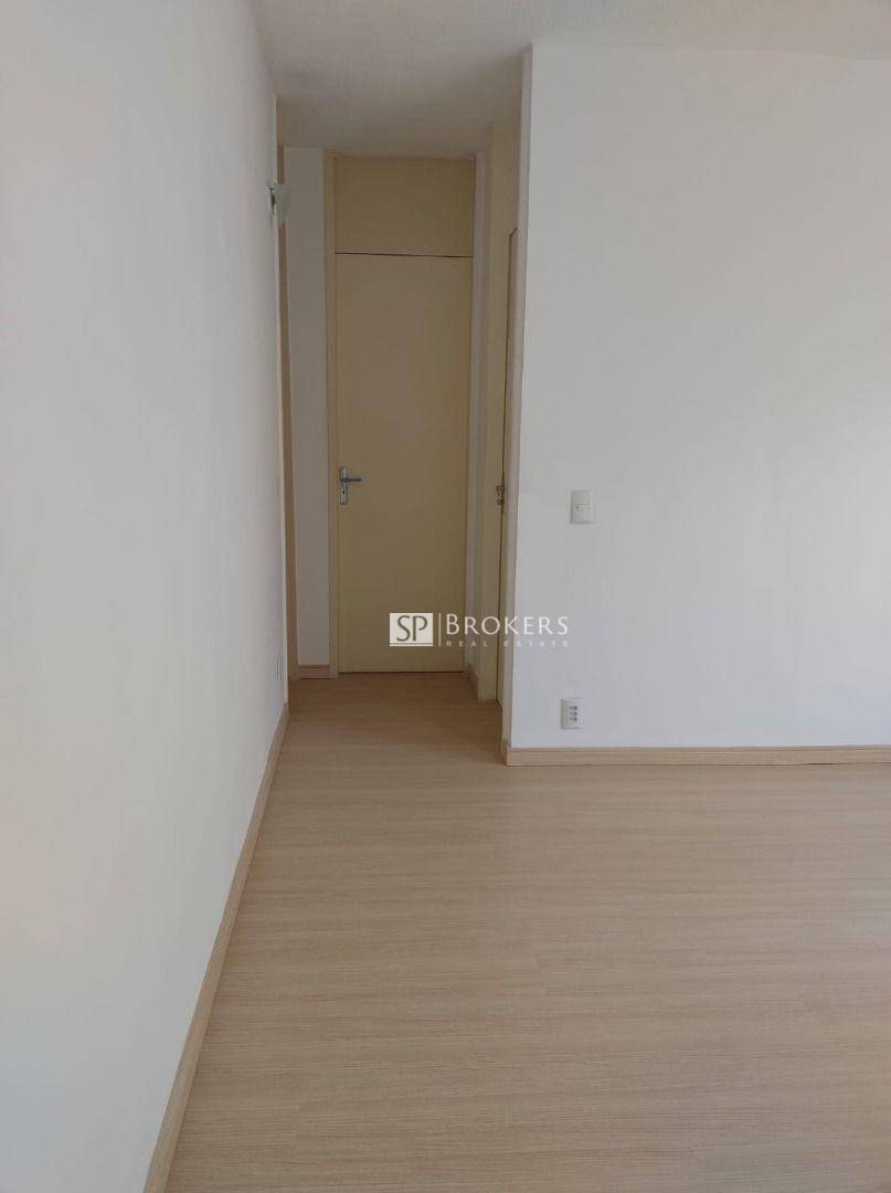 Apartamento à venda com 2 quartos, 56m² - Foto 2