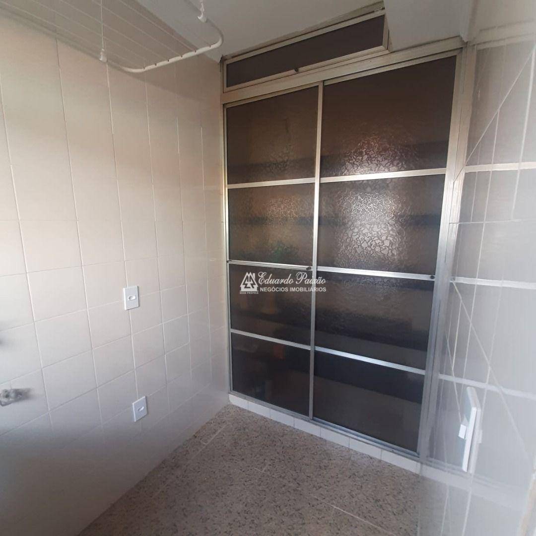 Apartamento para alugar com 2 quartos, 100m² - Foto 19