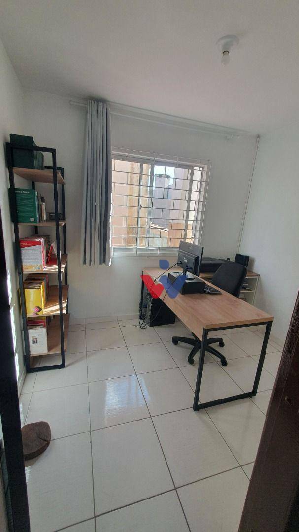 Sobrado à venda com 5 quartos, 142m² - Foto 4