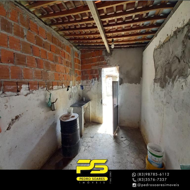 Casa à venda com 3 quartos, 222M2 - Foto 1