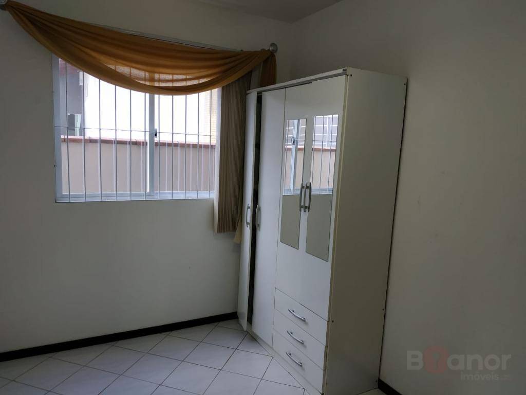 Apartamento à venda e aluguel com 2 quartos, 50m² - Foto 11