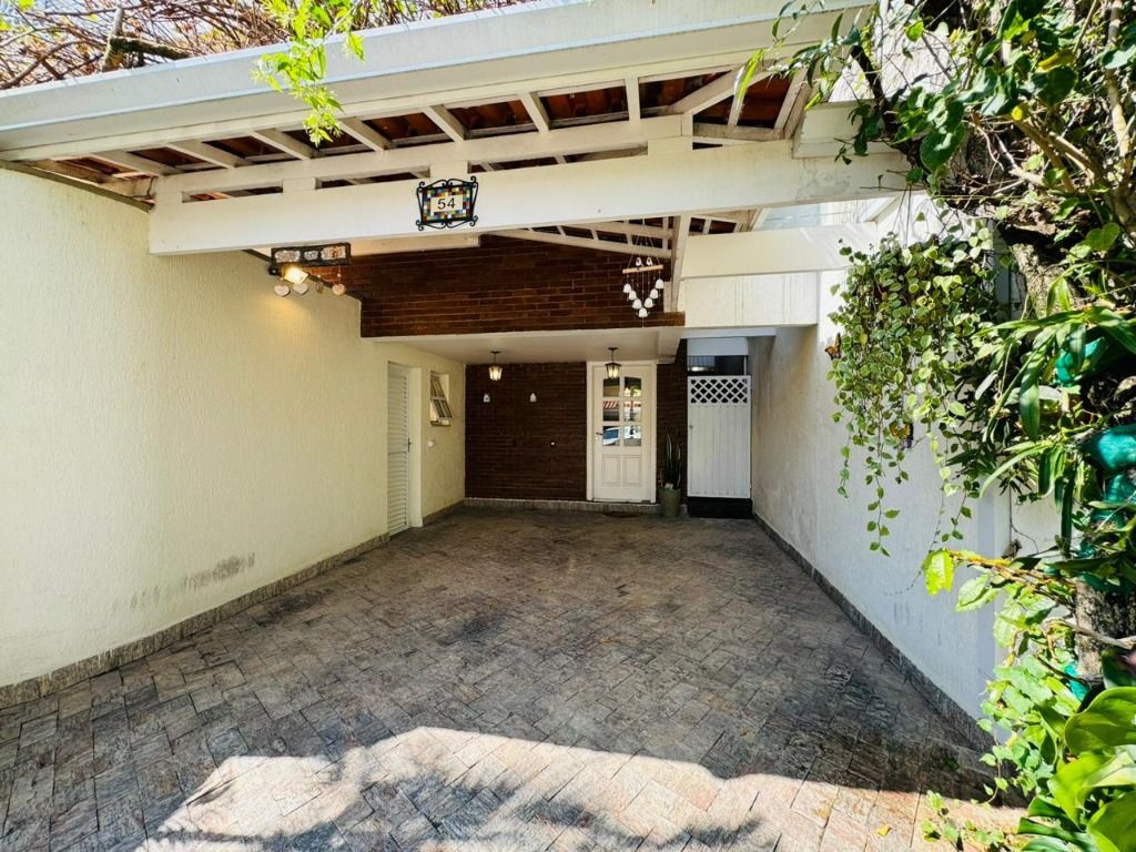 Casa de Condomínio à venda com 3 quartos, 180m² - Foto 2